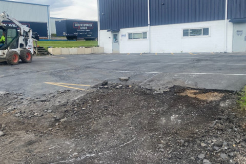 New-Cumberland-Parking-Lot-Paving-Before